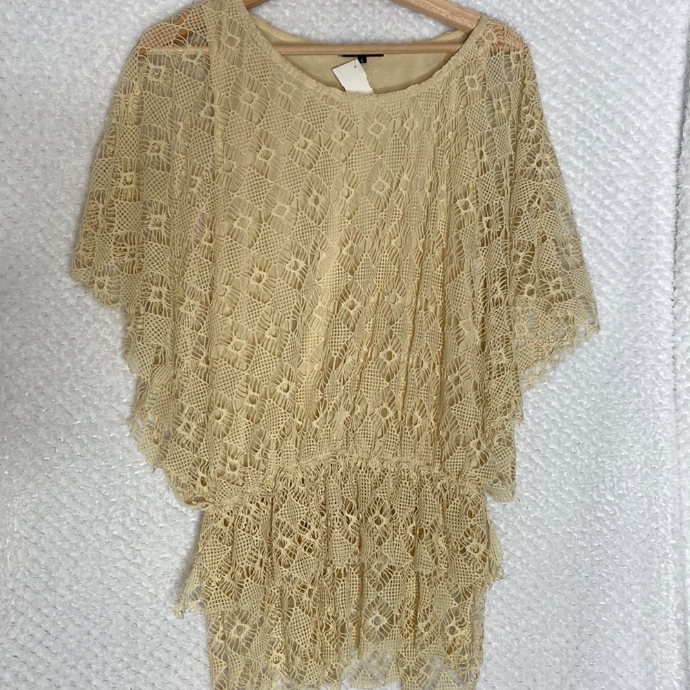 Panitti layered crochet look top